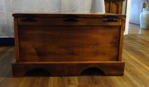 Pine Chest With Hinged Lid By Donnie Howell